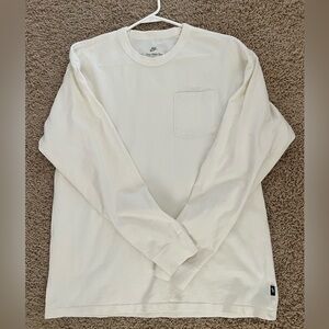 Men’s Nike Long-sleeve T-Shirt Size M
